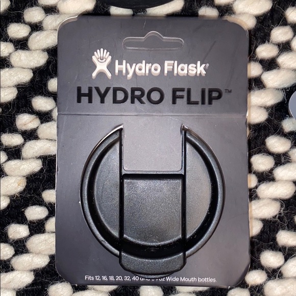 standard 32 oz hydro flask, SELLING ALL-TOGETHER! - Picture 2 of 5